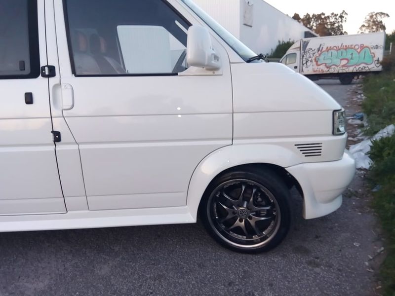 Volkswagen T5 Transporter Shuttle • 1999 • 90,000 km 5