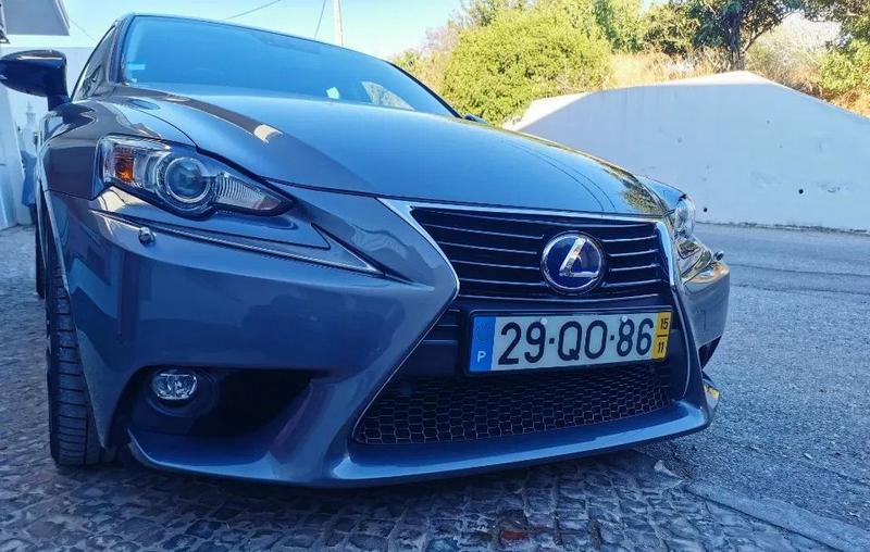 Lexus IS • 2015 • 74,000 km 2