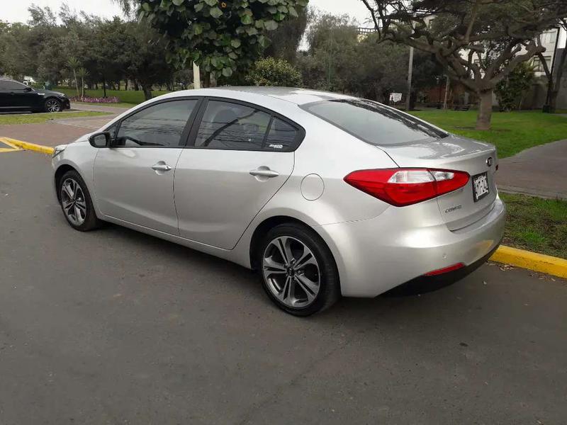 Kia Cerato • 2015 • 68,000 km 1