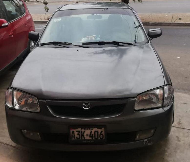 Mazda 121 • 2000 • 224,195 km 1
