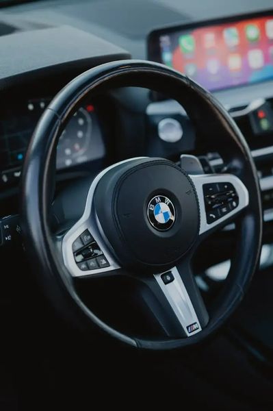 BMW X3 • 2021 • 105,000 km 5