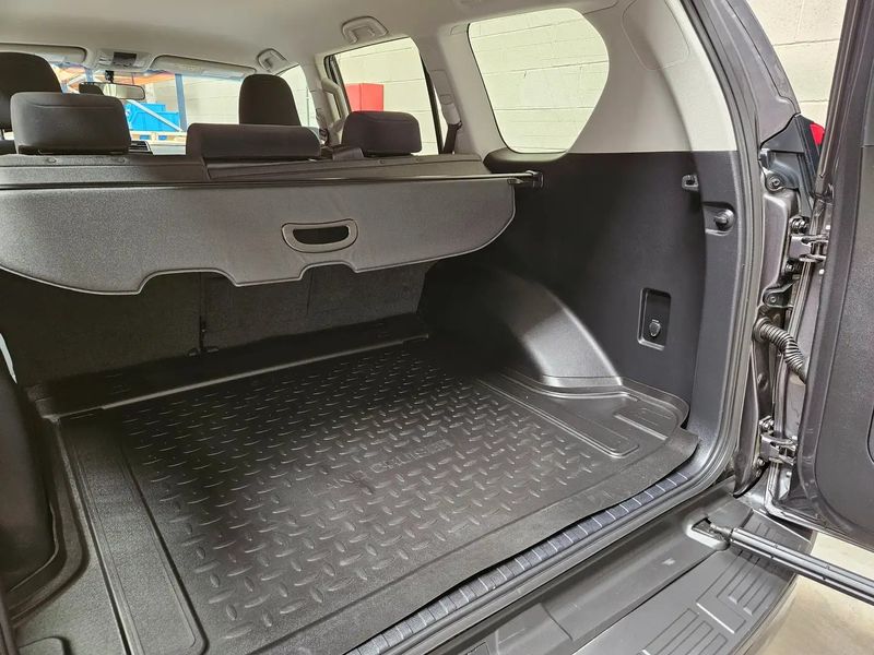 Toyota Land Cruiser • 2022 • 17,000 km 5