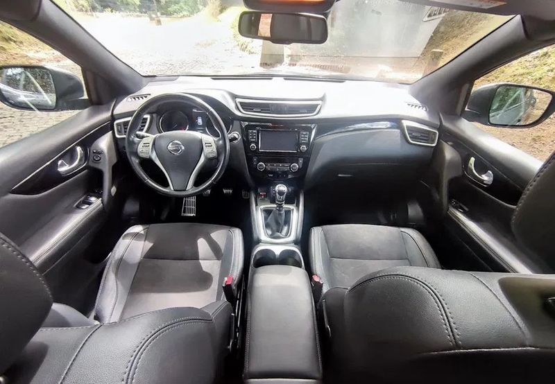 Nissan Qashqai • 2017 • 74,000 km 2