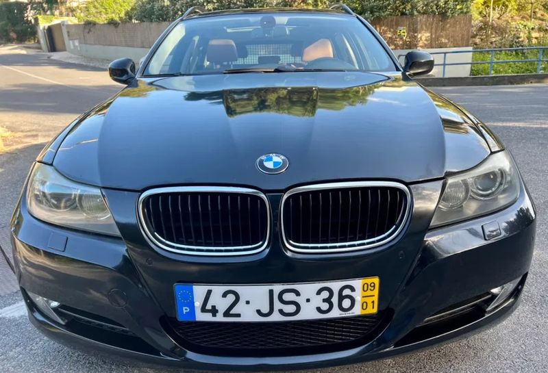 BMW 3 Series • 2009 • 215,063 km 2