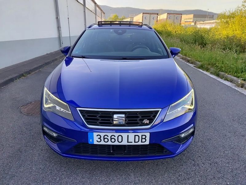 Seat Leon • 2020 • 104,000 km 4