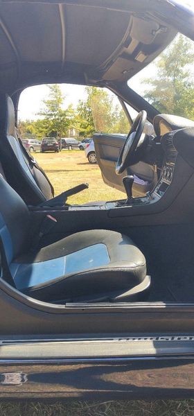 BMW Z3 • 1996 • 125,000 km 6