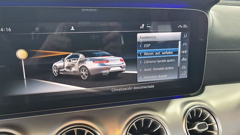 Mercedes-Benz E Cabrio • 2019 • 61,279 km 4