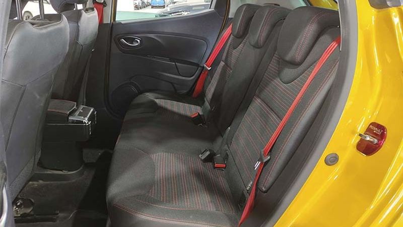 Renault Clio • 2018 • 93,967 km 5