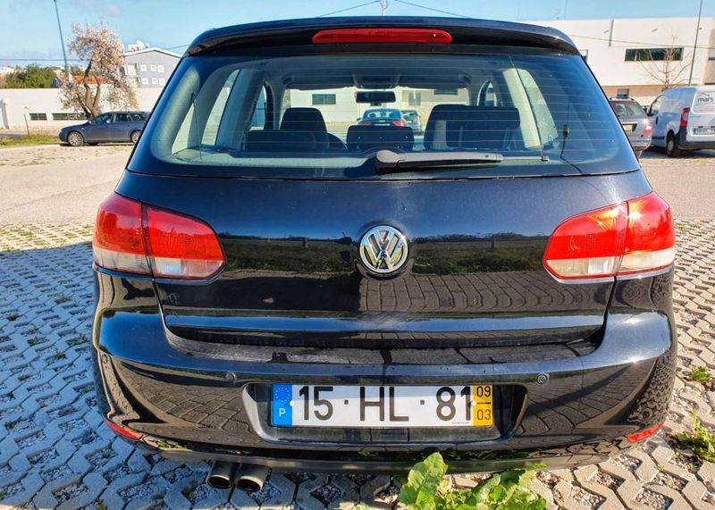 Volkswagen Golf • 2009 • 190,000 km 5