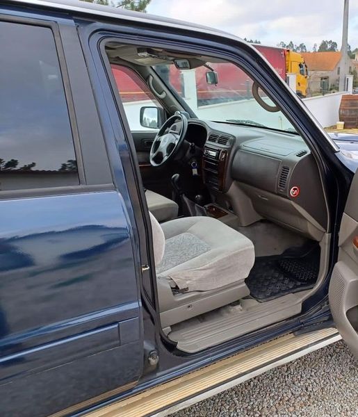 Mitsubishi Pajero Sport • 1998 • 90,000 km 3