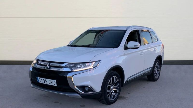 Mitsubishi Outlander • 2016 • 101,700 km 1