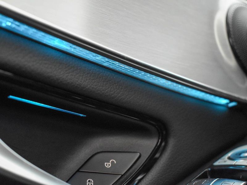 Mercedes-Benz GLC • 2017 • 132,655 km 11