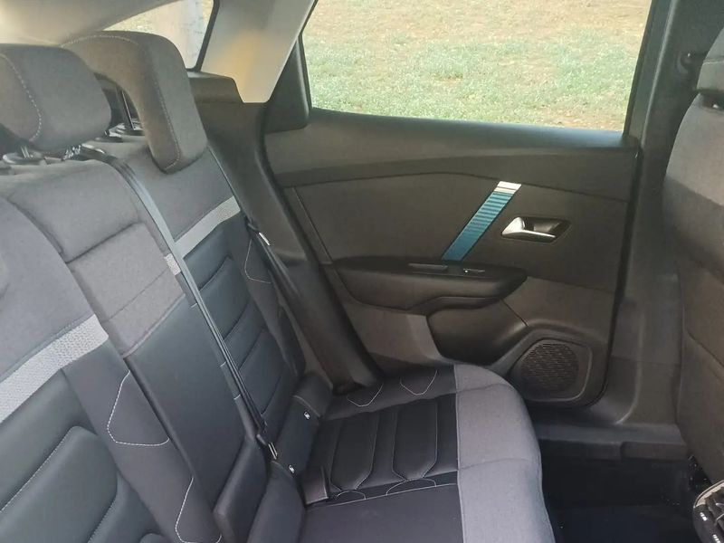 Citroën C4 • 2022 • 15,000 km 7