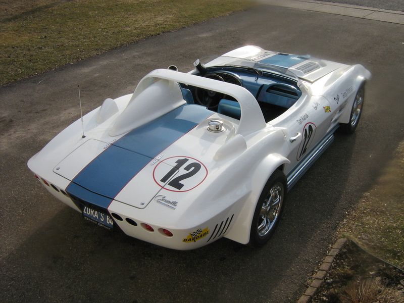 Chevrolet Corvette • 1964 • 22,000 km 4
