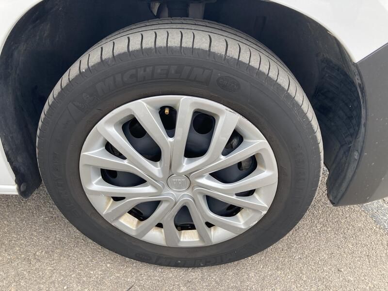 Fiat Doblo • 2024 • 30,304 km 33