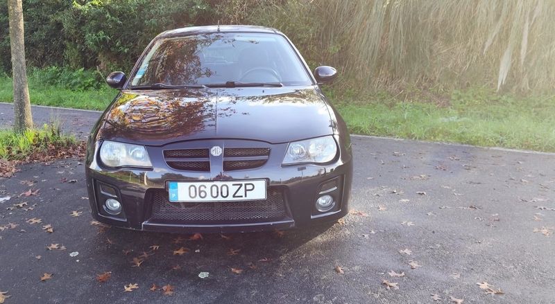 Mercury Milan Hybrid • 2005 • 140,000 km 2