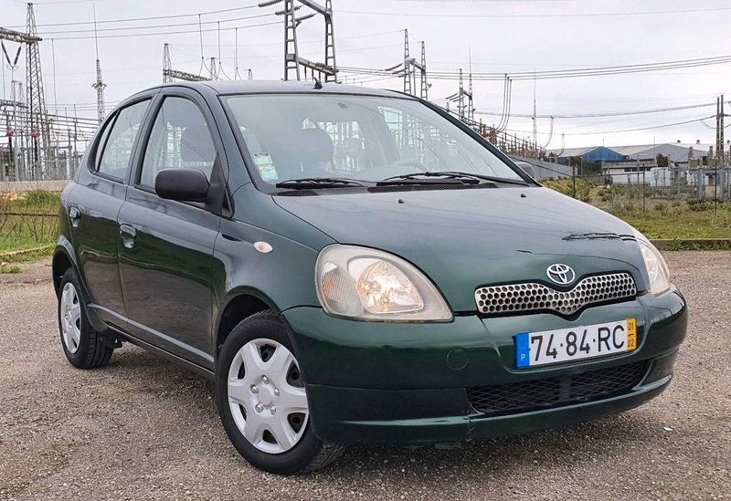 Toyota Yaris • 2001 • 200,000 km 1