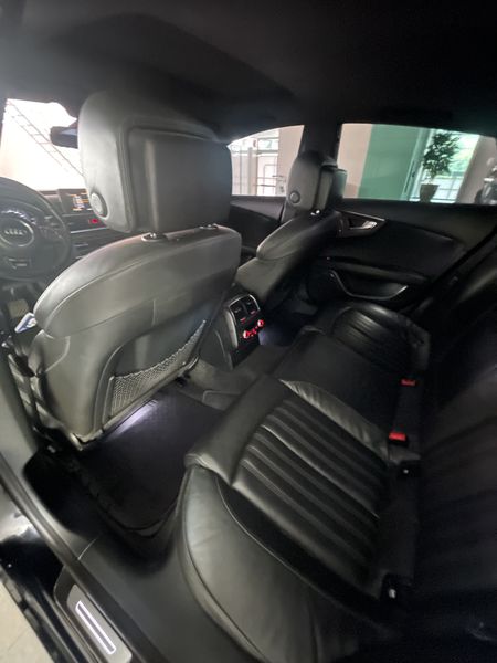 Audi A7 • 2014 • 10 km 4