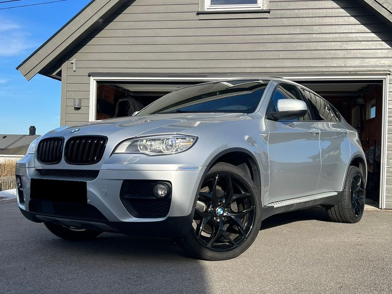 BMW X6 • 2012 • 76,000 km 2