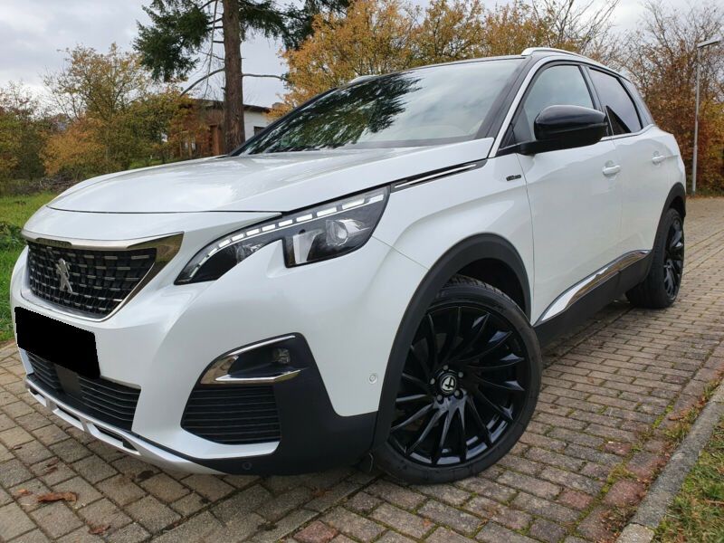 Peugeot 3008 • 2017 • 105,500 km 1