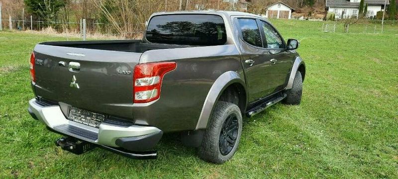 Mitsubishi L200 • 2017 • 81,000 km 3