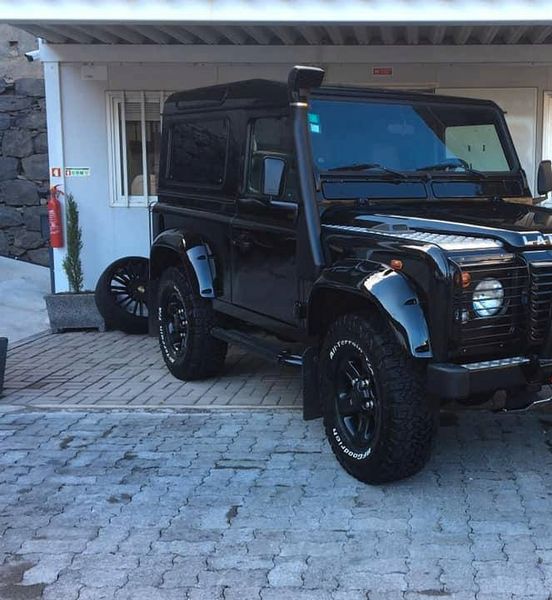 Land Rover Defender • 2000 • 250,000 km 4