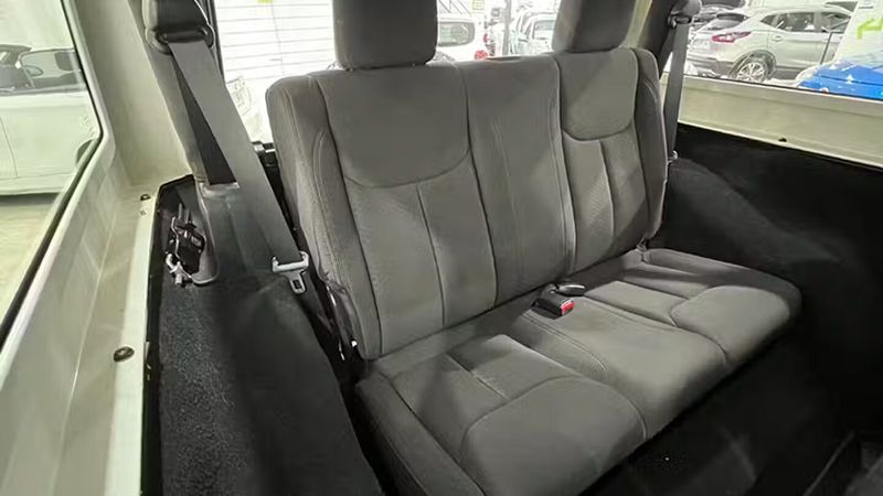 Jeep Wrangler • 2016 • 88,730 km 21