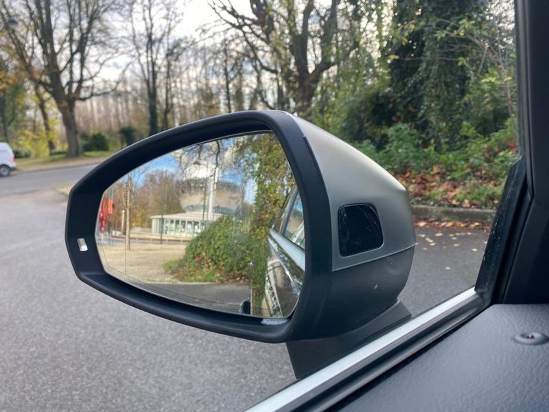 Audi RS 3 • 2018 • 42,000 km 4