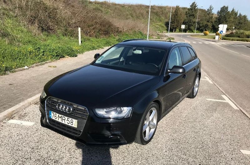 Audi A4 • 2012 • 97,000 km 1