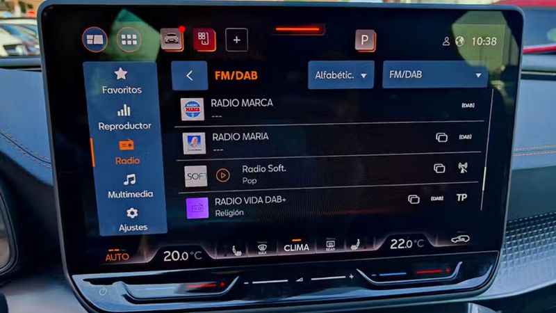 Seat Leon • 2025 • 7,400 km 35