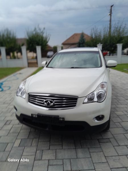 Infiniti EX • 2010 • 44,500 mi 5