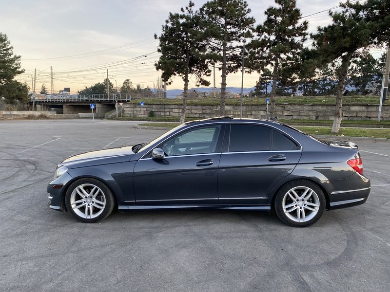 Mercedes-Benz C • 2014 • 117,170 km 10