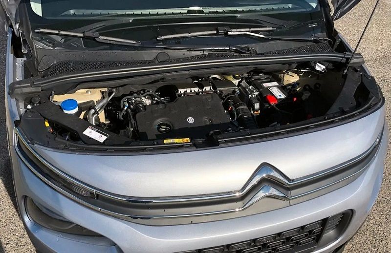 Citroën Berlingo • 2021 • 41,800 km 10