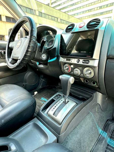 Chevrolet Luv • 2012 • 188,000 km 17