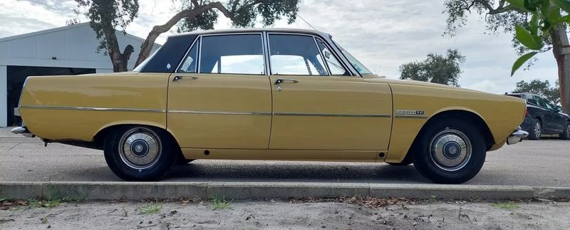 Rover 200 • 1972 • 93,876 km 2