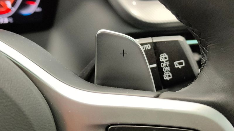 BMW 1 Series • 2024 • 3,264 km 43