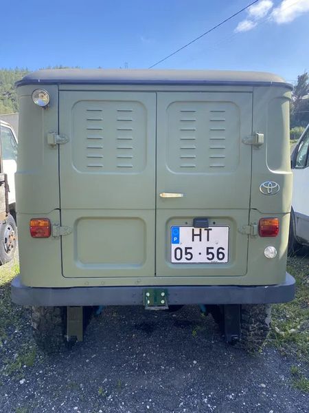 Toyota Land Cruiser • 1981 • 276,000 km 8