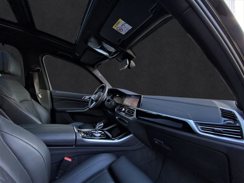 BMW X5 • 2019 • 20,900 km 14