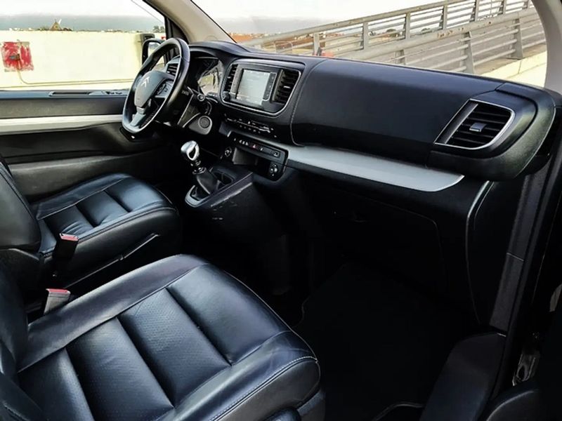 Citroën Jumpy • 2017 • 141,000 km 12