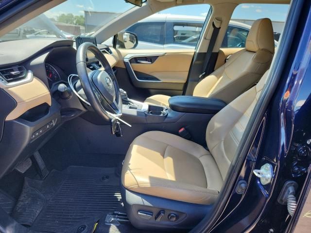 Toyota RAV4 • 2021 • 10,000 mi 7