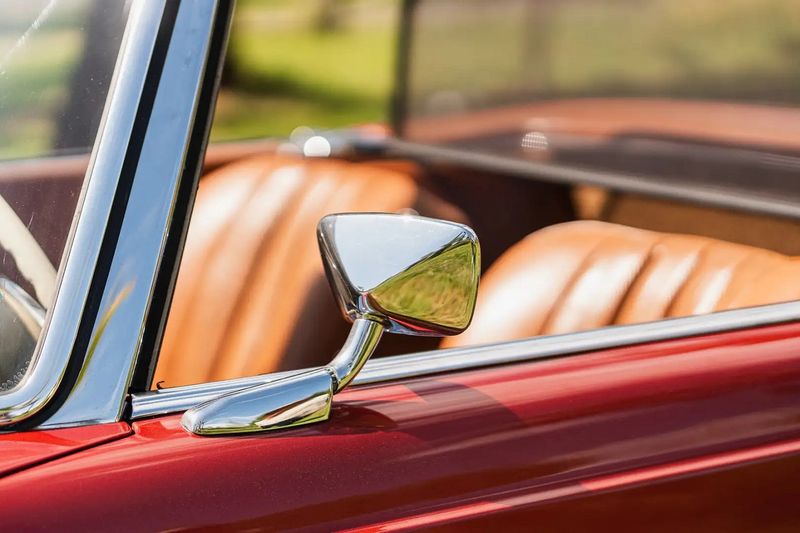 Mercedes-Benz SL • 1967 • 59,200 km 9