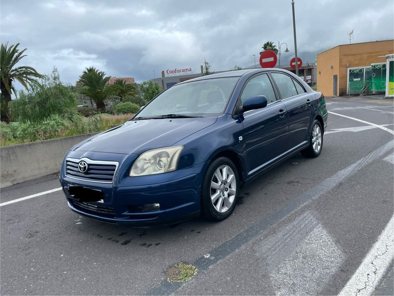 Toyota Avensis • 2005 • 350,000 km 1