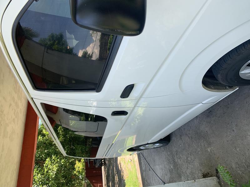 Toyota Hiace • 2017 • 114,393 km 2