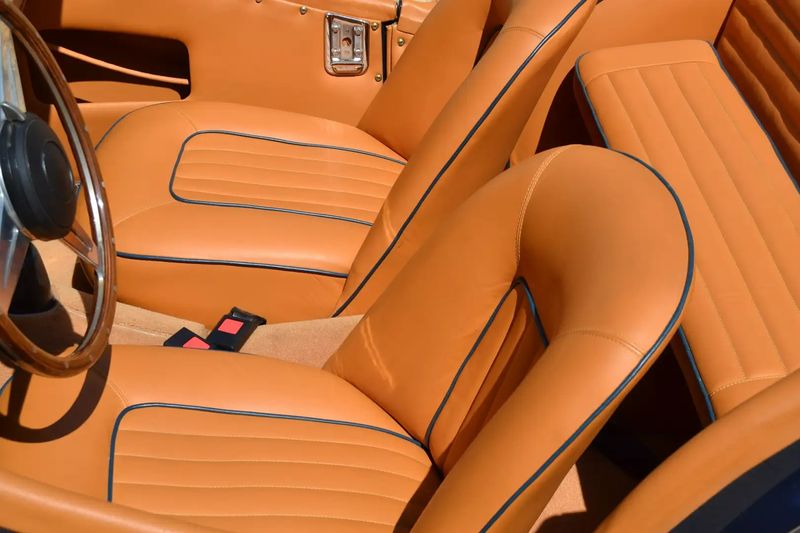 Jaguar Daimler • 1958 • 15,750 km 7