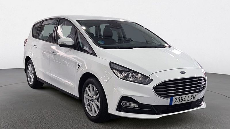 Ford S-Max • 2022 • 42,750 km 2