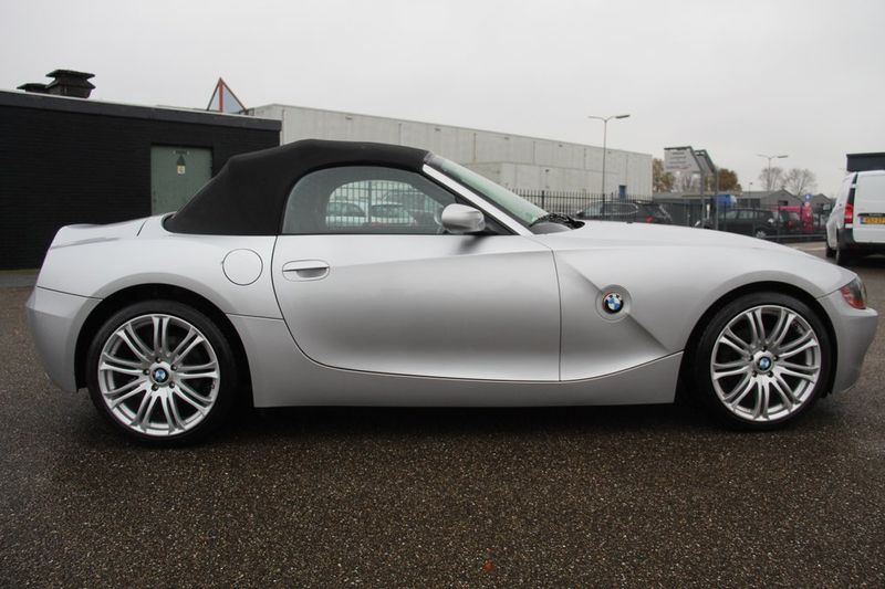 BMW Z4 • 2003 • 940,000 km 5