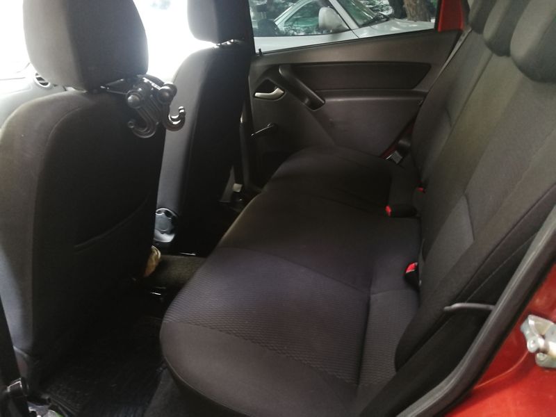 Datsun Stanza • 2015 • 127,500 km 12