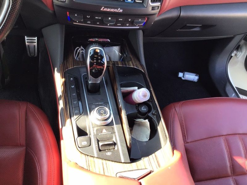 Maserati Levante • 2017 • 113,412 km 17