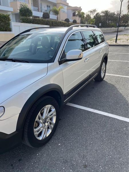 Volvo XC70 • 2015 • 139,000 km 3