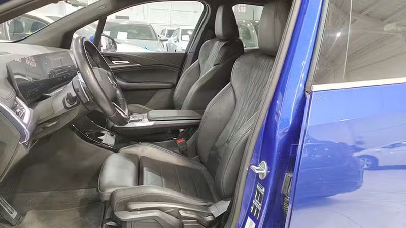 BMW 2 Series • 2022 • 32,869 km 11